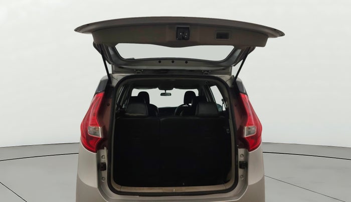 2018 Mahindra MARAZZO M2 7STR, Diesel, Manual, 85,222 km, Boot Door Open