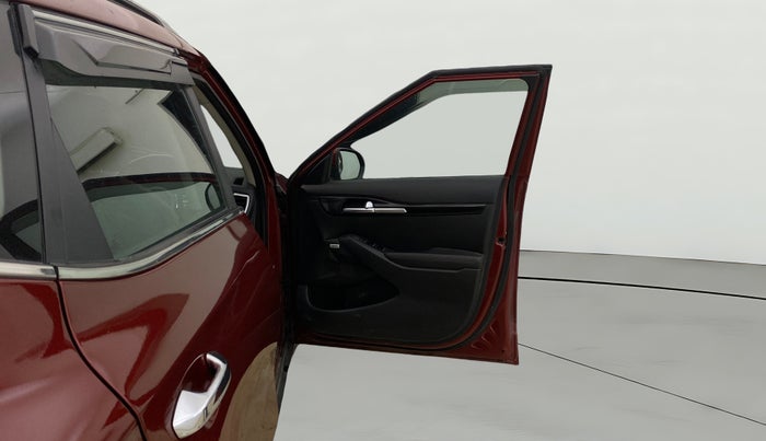 2021 KIA SELTOS GTX PLUS AT 1.5 DIESEL, Diesel, Automatic, 1,18,050 km, RHS Front Door