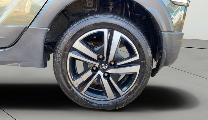 2022 Tata TIAGO NRG XZ AMT, Petrol, Automatic, 16,352 km, Left Rear Wheel