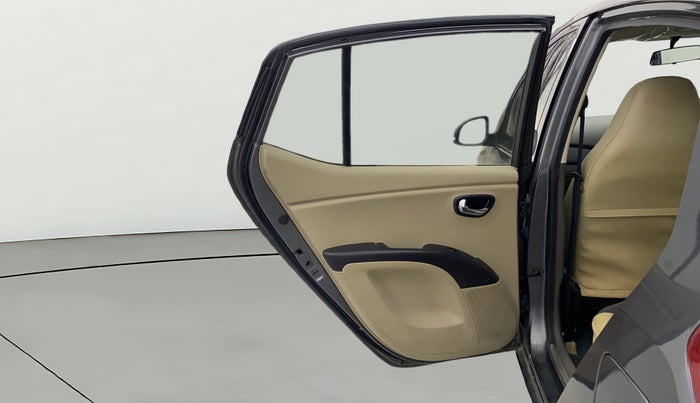 2013 Hyundai i10 SPORTZ 1.2, Petrol, Manual, 1,03,373 km, LHS Rear Door