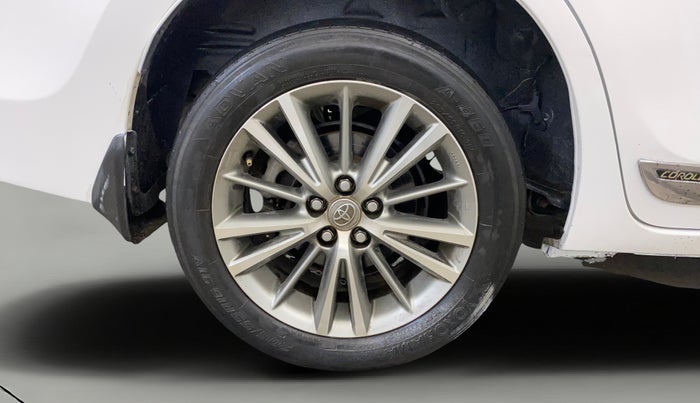 2015 Toyota Corolla Altis VL CVT PETROL, Petrol, Automatic, 63,955 km, Right Rear Wheel