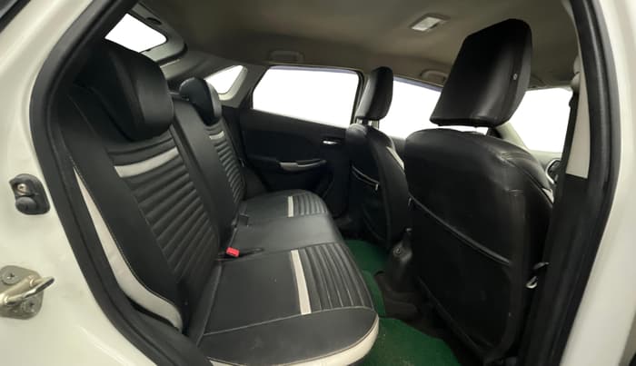 2020 Maruti Baleno DELTA PETROL 1.2, Petrol, Manual, 49,654 km, Right Side Rear Door Cabin
