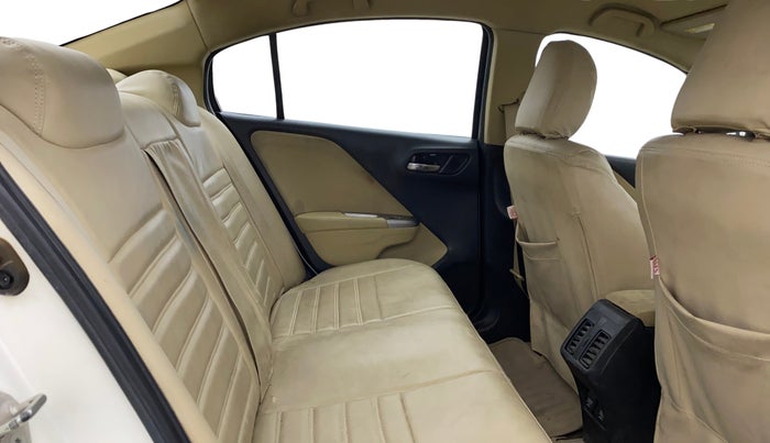 2015 Honda City 1.5L I-VTEC V MT, Petrol, Manual, 79,742 km, Right Side Rear Door Cabin