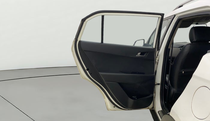 2016 Hyundai Creta SX PLUS AT 1.6 PETROL, Petrol, Automatic, 81,348 km, LHS Rear Door