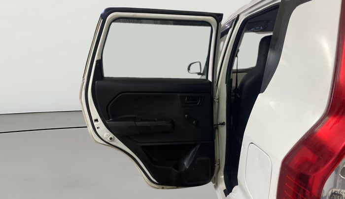 2019 Maruti New Wagon-R LXI CNG 1.0, CNG, Manual, 68,846 km, LHS Rear Door