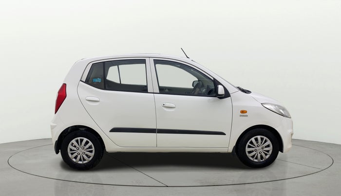 2015 Hyundai i10 SPORTZ 1.1, Petrol, Manual, 58,004 km, Right Side View