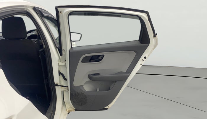 2021 Tata ALTROZ XM PLUS PETROL, Petrol, Manual, 1,21,098 km, RHS Rear Door