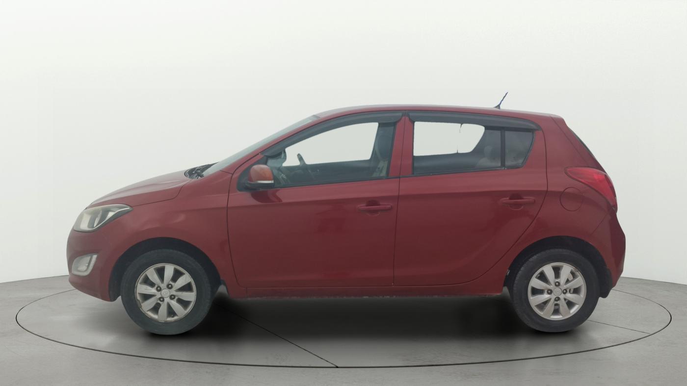 2013 Hyundai i20 SPORTZ 1.2, Petrol, Manual, 1,10,342 km, Left Side