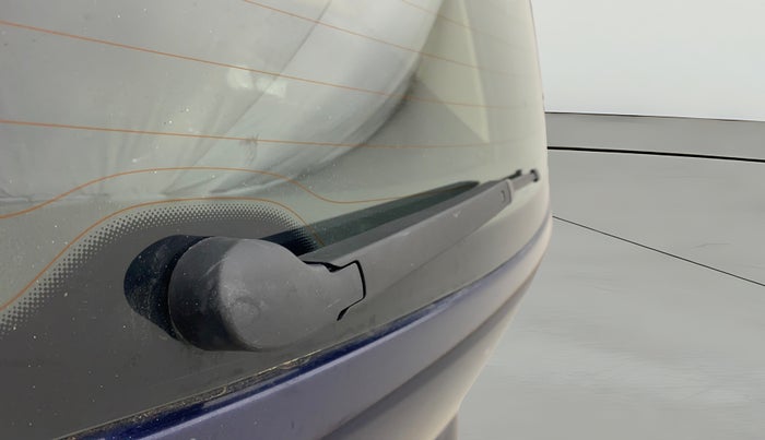 2015 Volkswagen Polo HIGHLINE1.2L, Petrol, Manual, 65,226 km, Rear Wiper