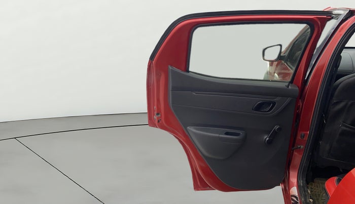 2016 Renault Kwid RXT 1.0 AMT, Petrol, Automatic, 42,109 km, LHS Rear Door