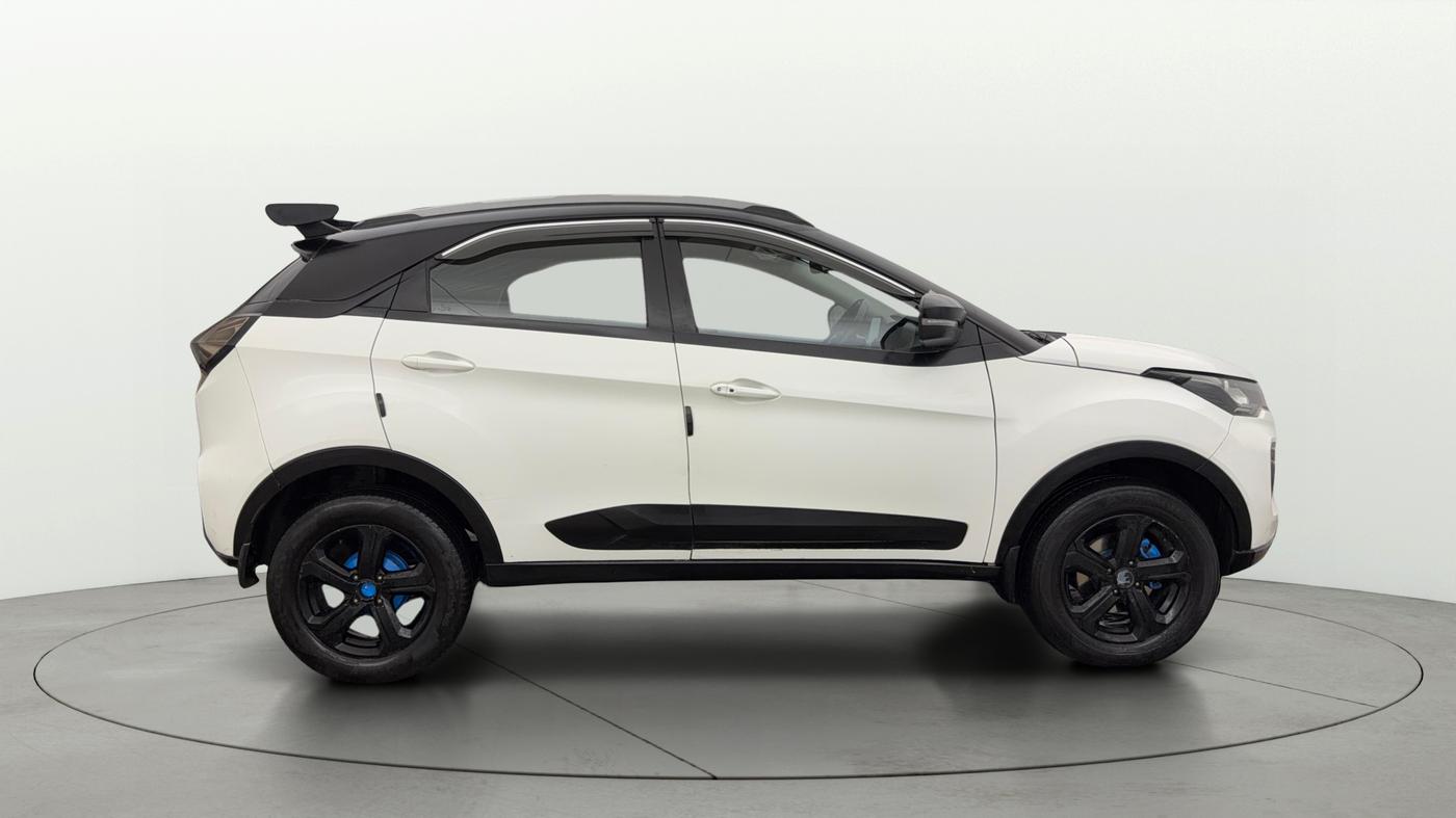 2022 Tata NEXON XZA PLUS (L), Petrol, Automatic, 60,012 km, Right Side View
