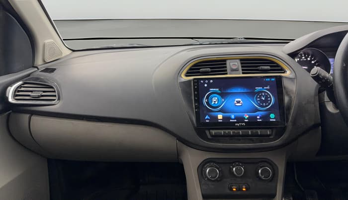 2018 Tata Tiago XZ PETROL, Petrol, Manual, 1,18,576 km, Air Conditioner