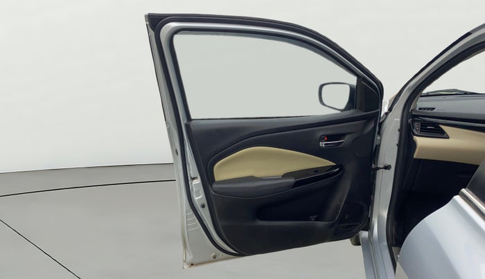 2024 Toyota Glanza G, Petrol, Manual, 33,862 km, LHS Front Door