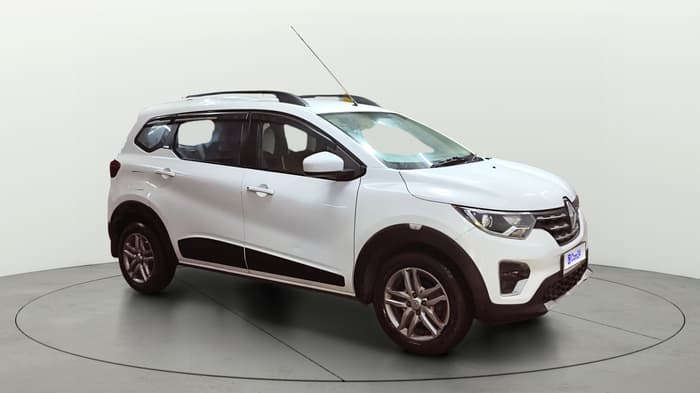 2021 Renault TRIBER RXZ, Petrol, Manual, 47,698 km, Right Front Diagonal