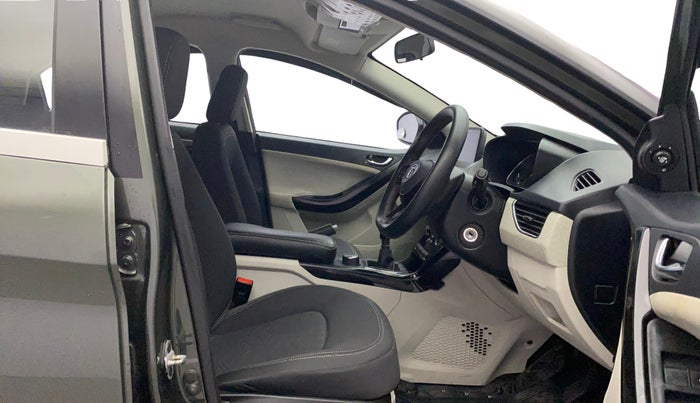 2020 Tata NEXON XZ PETROL, Petrol, Manual, 52,207 km, Right Side Front Door Cabin