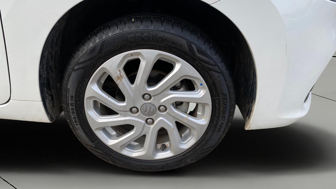 2024 Maruti Baleno ZETA PETROL 1.2, Petrol, Manual, 4,325 km, Right Front Wheel
