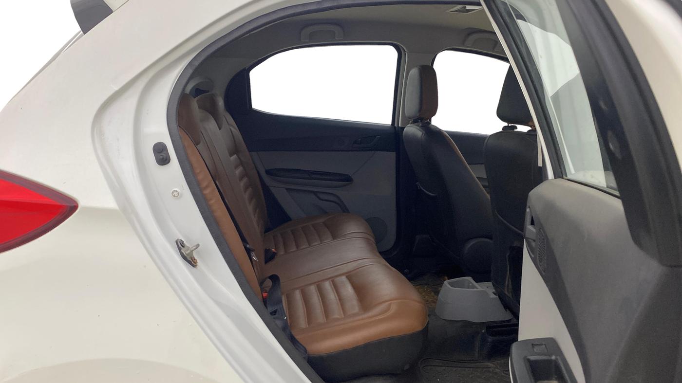 2022 Tata Tiago XT CNG, CNG, Manual, 48,582 km, Right Side Rear Door Cabin