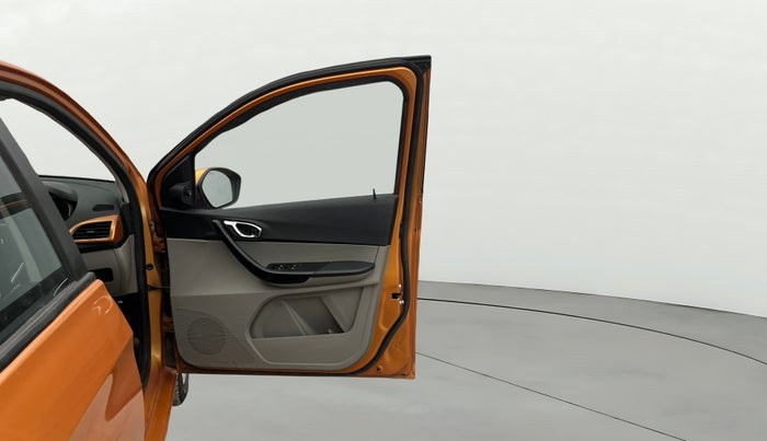 2017 Tata Tiago XZ PETROL, Petrol, Manual, 75,413 km, RHS Front Door