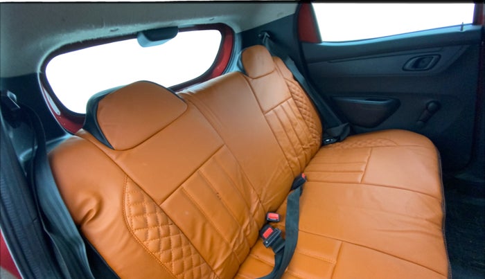 2016 Renault Kwid RXT 0.8, Petrol, Manual, 76,994 km, Right Side Rear Door Cabin