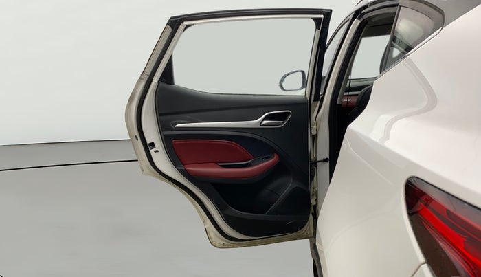 2023 MG ASTOR SAVVY 1.3 TURBO AT S RED, Petrol, Automatic, 23,588 km, LHS Rear Door