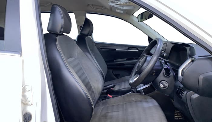 2022 KIA SONET HTK 1.5, Diesel, Manual, 84,517 km, Right Side Front Door Cabin
