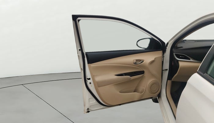 2018 Toyota YARIS V CVT, Petrol, Automatic, 74,673 km, LHS Front Door