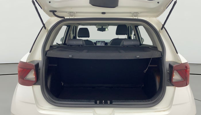 2019 Hyundai VENUE SX PLUS 1.0 TURBO DCT, Petrol, Automatic, 50,117 km, Boot Open Zoomed View