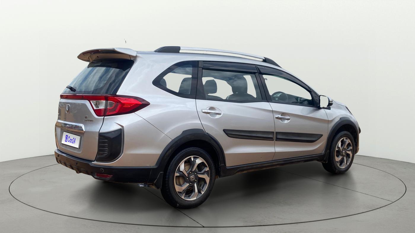 2017 Honda BR-V 1.5L I-VTEC V, Petrol, Manual, 78,408 km, Right Back Diagonal