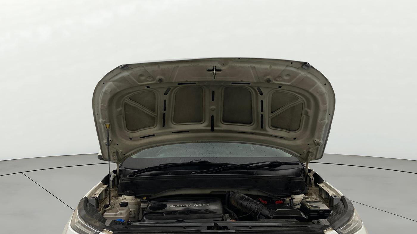 2019 Hyundai VENUE SX(O) 1.4 CRDI, Diesel, Manual, 1,18,278 km, Open Bonet
