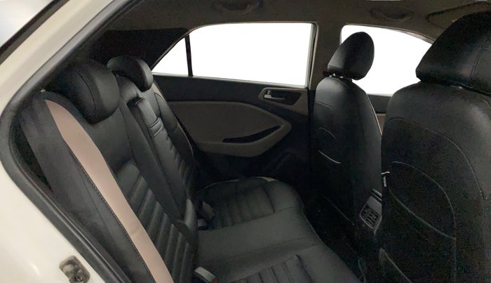 2018 Hyundai Elite i20 ASTA 1.2 (O), Petrol, Manual, 52,001 km, Right Side Rear Door Cabin