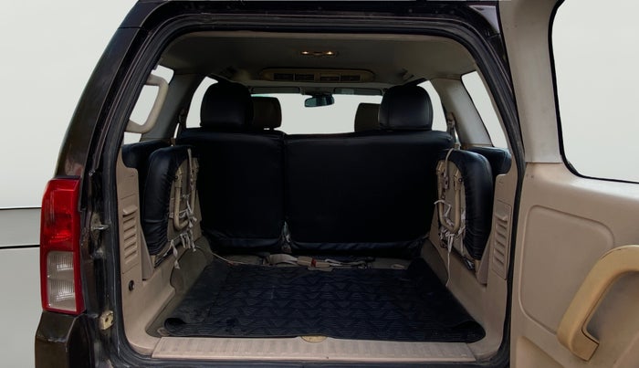 2013 Tata Safari Storme 2.2 VX 4X2, Diesel, Manual, 1,06,044 km, Boot Open Zoomed View