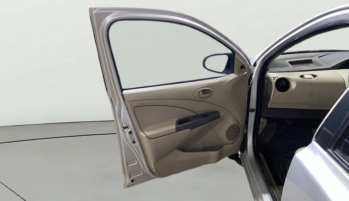 2014 Toyota Etios G, Petrol, Manual, 58,800 km, LHS Front Door