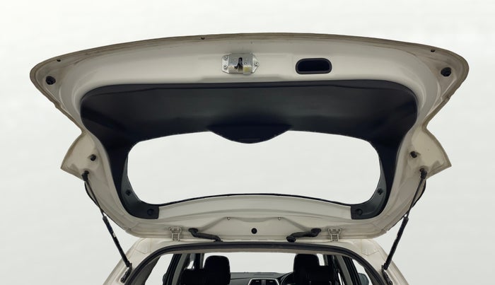 2017 Maruti S Cross ZETA 1.3, Diesel, Manual, 1,02,030 km, Boot Door Open