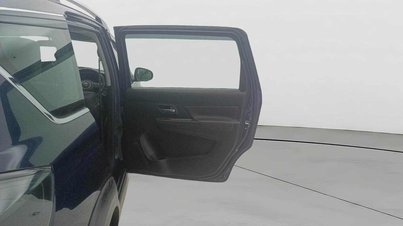 2022 Maruti XL6 ALPHA MT, Petrol, Manual, 47,450 km, RHS Rear Door