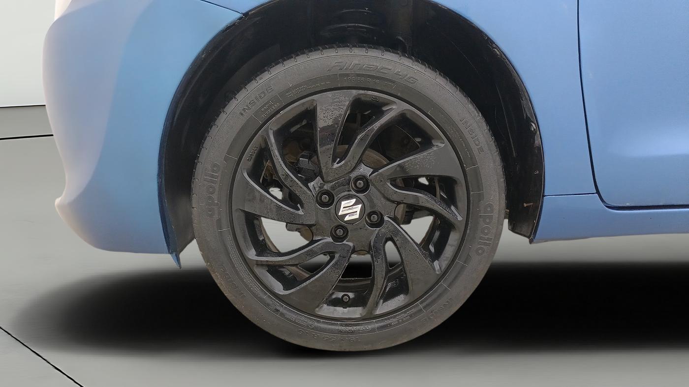 2019 Maruti Baleno DELTA PETROL 1.2, Petrol, Manual, 57,584 km, Left Front Wheel