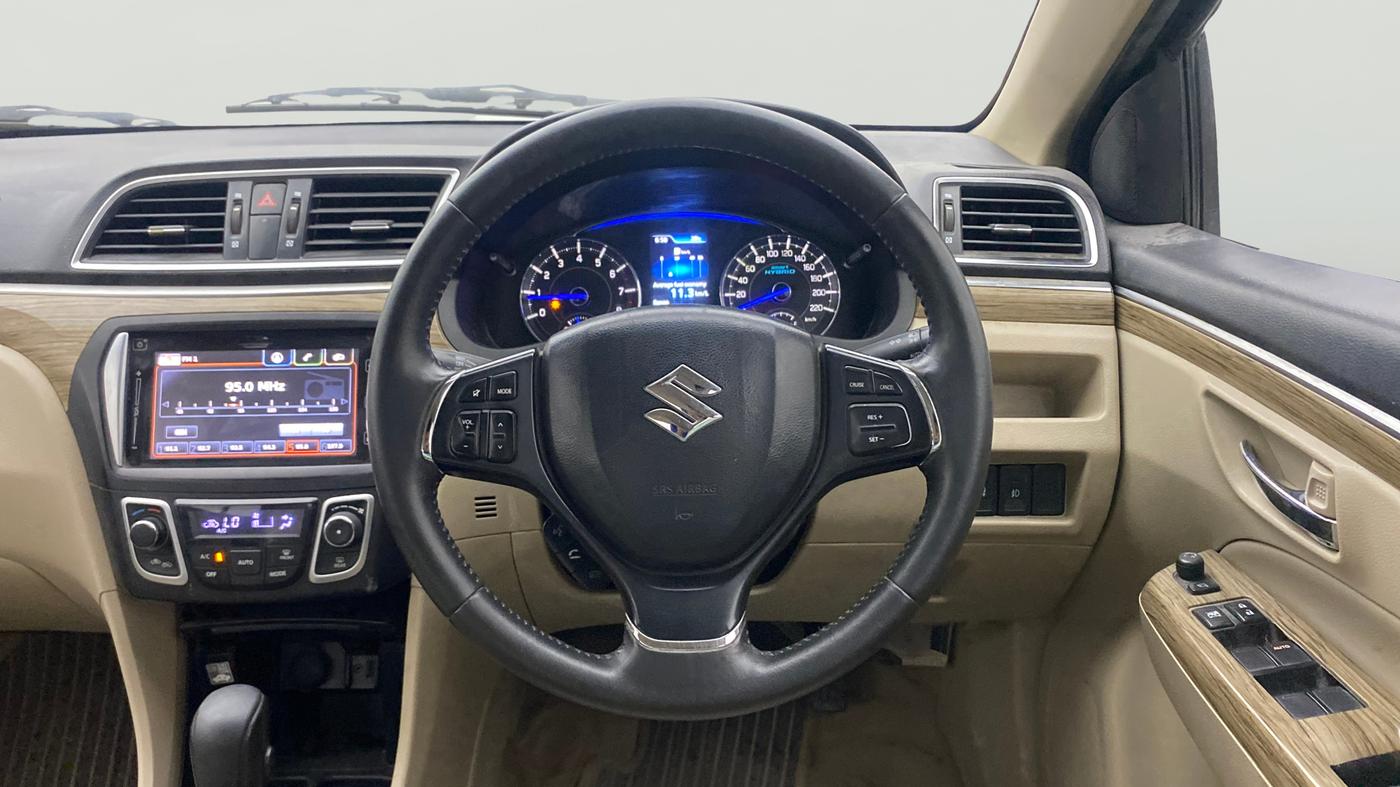 2018 Maruti Ciaz ALPHA  AT 1.5 SHVS PETROL, Petrol, Automatic, 81,561 km, Steering Wheel Close Up