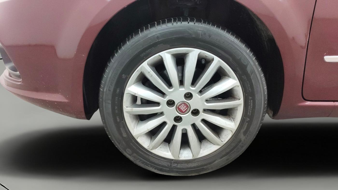 2016 Fiat Linea EMOTION 1.4 L T JET, Petrol, Manual, 22,298 km, Left Front Wheel