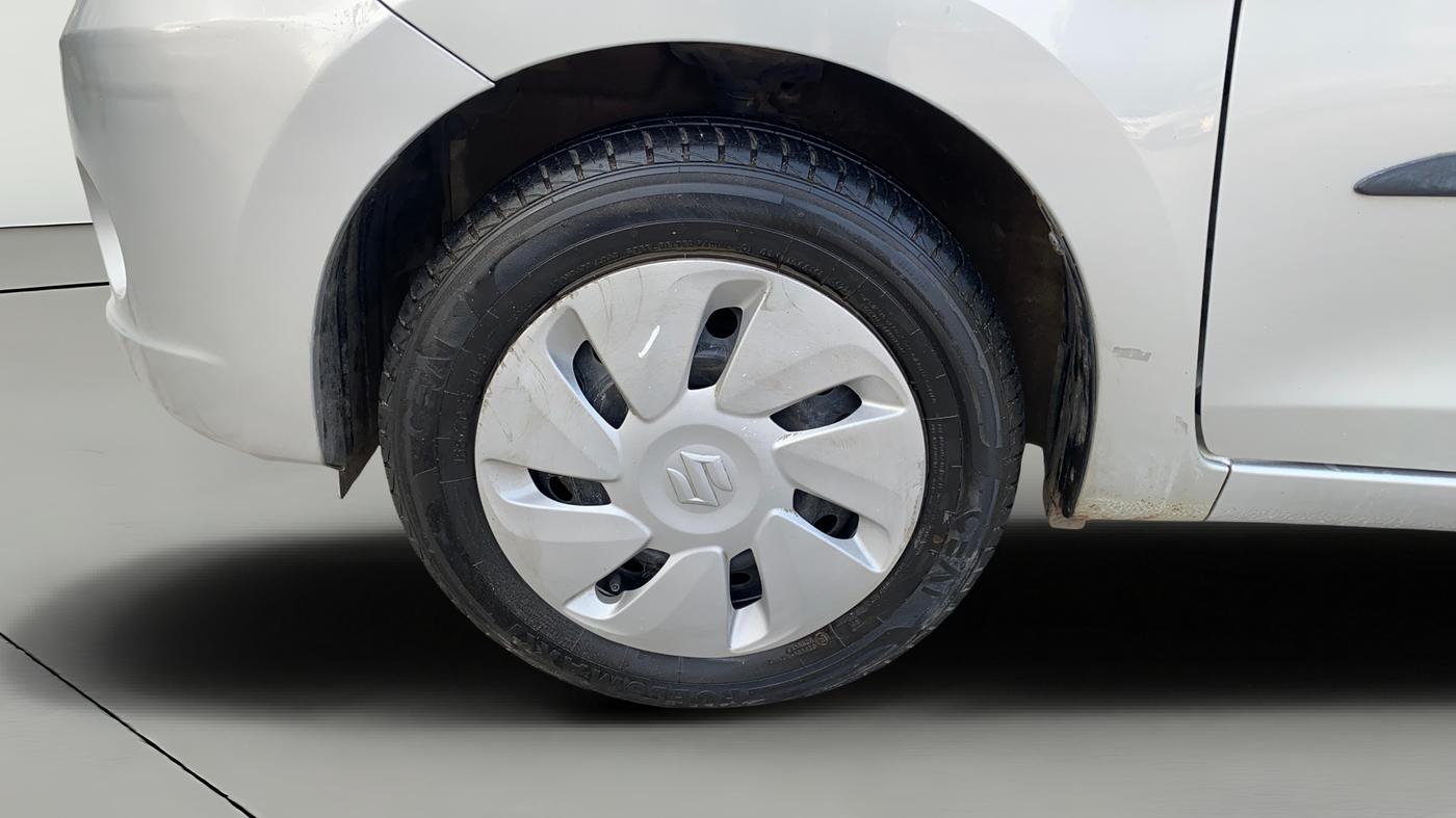 2015 Maruti Celerio VXI, Petrol, Manual, 31,517 km, Left Front Wheel