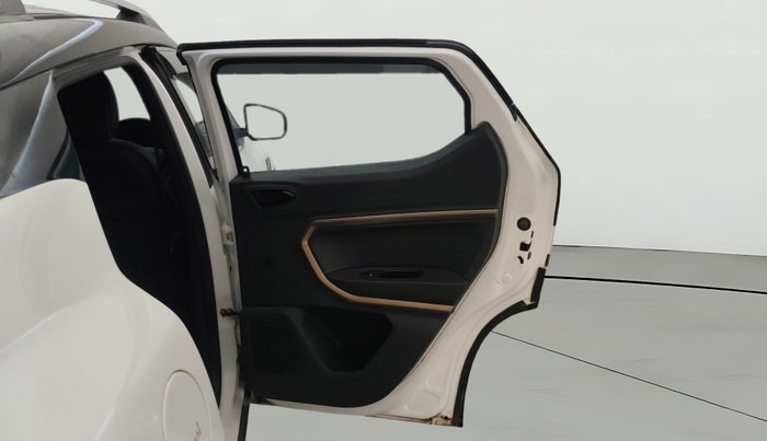 2021 Renault Kiger RXT (O) MT, CNG, Manual, 48,419 km, RHS Rear Door