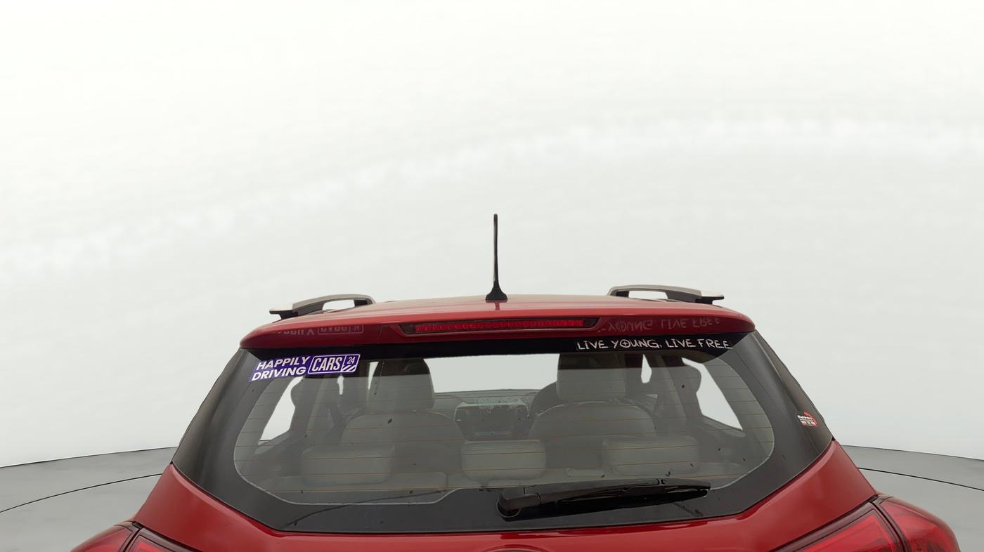 2019 Mahindra XUV300 W8 (O) 1.5 DIESEL, Diesel, Manual, 67,726 km, Rear Windshield