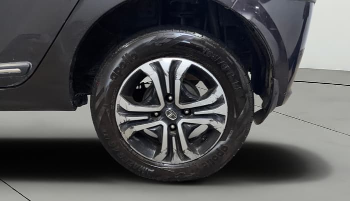 2022 Tata Tiago XZ PLUS CNG, CNG, Manual, 1,11,341 km, Left Rear Wheel