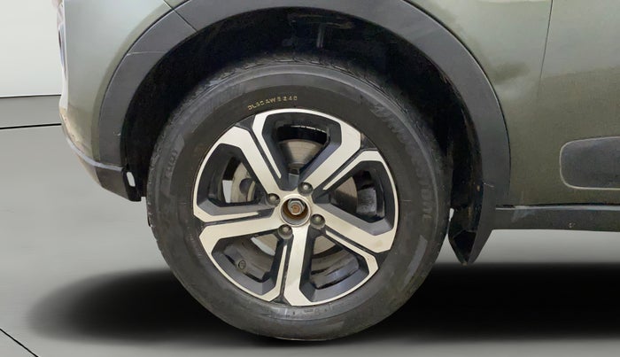 2021 Tata NEXON XZA PLUS (O) PETROL, Petrol, Automatic, 79,276 km, Left Front Wheel