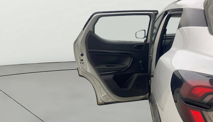 2021 Renault Kiger RXE MT, Petrol, Manual, 31,387 km, LHS Rear Door