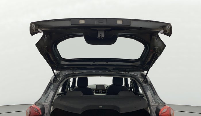 2023 Tata PUNCH ACCOMPLISHED DAZZLE SUNROOF CNG MT, CNG, Manual, 16,592 km, Boot Door Open
