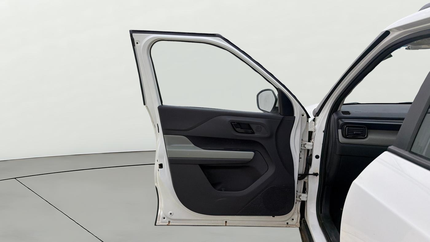 2025 Tata PUNCH Adventure (S) iCNG, CNG, Manual, 4,858 km, LHS Front Door