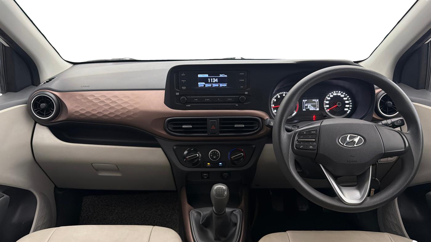 2021 Hyundai AURA S 1.2 CNG, CNG, Manual, 56,003 km, Dashboard