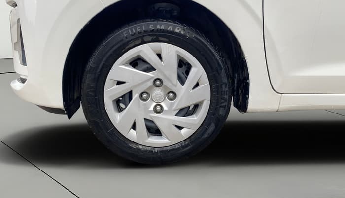 2024 Hyundai GRAND I10 NIOS MAGNA 1.2 KAPPA VTVT, Petrol, Manual, 27,083 km, Left Front Wheel