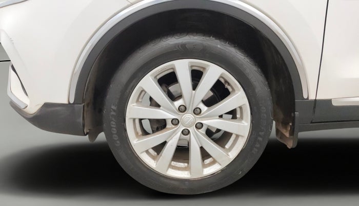 2022 MG ASTOR SUPER 1.5 MT, Petrol, Manual, 36,542 km, Left Front Wheel