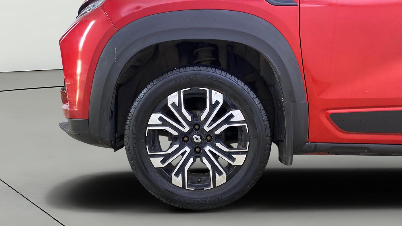 2022 Renault Kiger RXT (O) AMT DUAL TONE, Petrol, Automatic, 44,713 km, Left Front Wheel