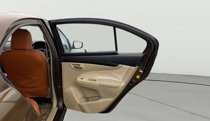 2017 Maruti Ciaz DELTA 1.4 AT PETROL, Petrol, Automatic, 1,21,537 km, RHS Rear Door